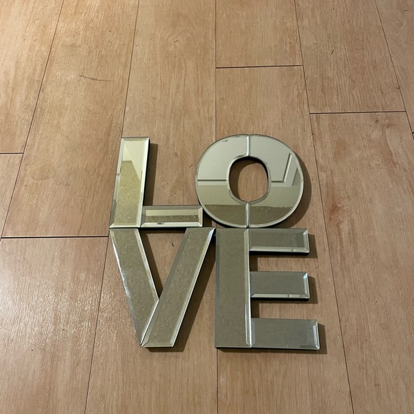 Believed Mirrored Love Sign Wall Decor - Picture 2 of 4